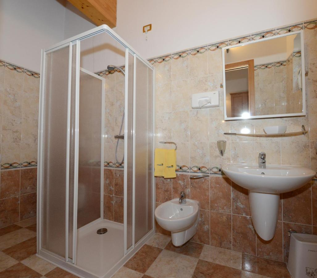Hotel Sole Passo del Tonale Eksteriør billede