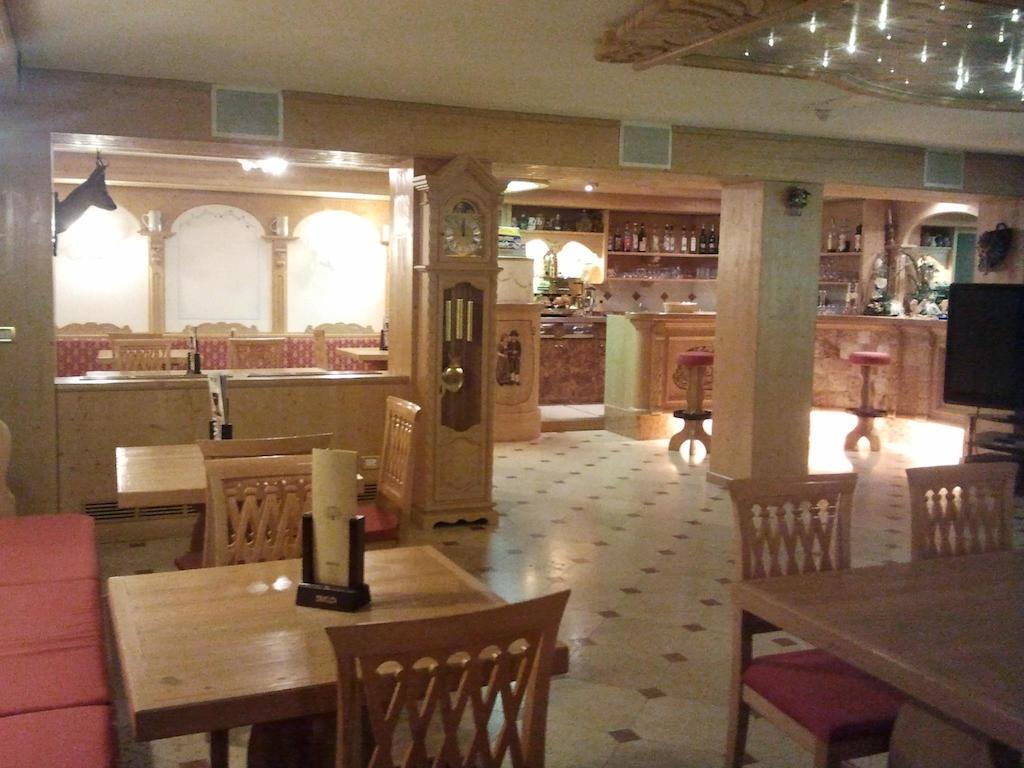 Hotel Sole Passo del Tonale Eksteriør billede