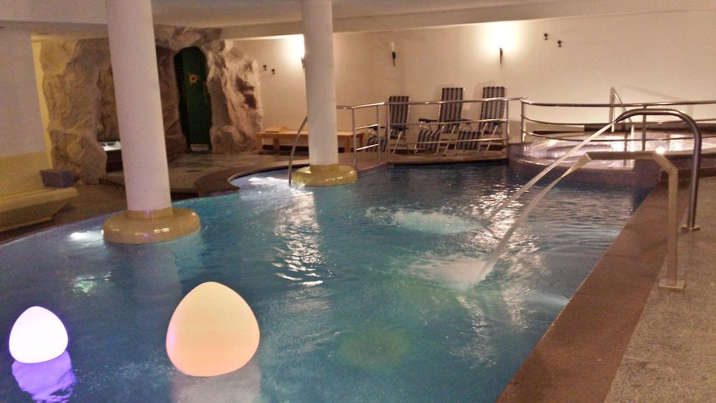 Hotel Sole Passo del Tonale Eksteriør billede