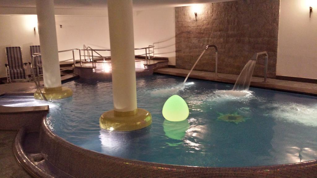 Hotel Sole Passo del Tonale Eksteriør billede